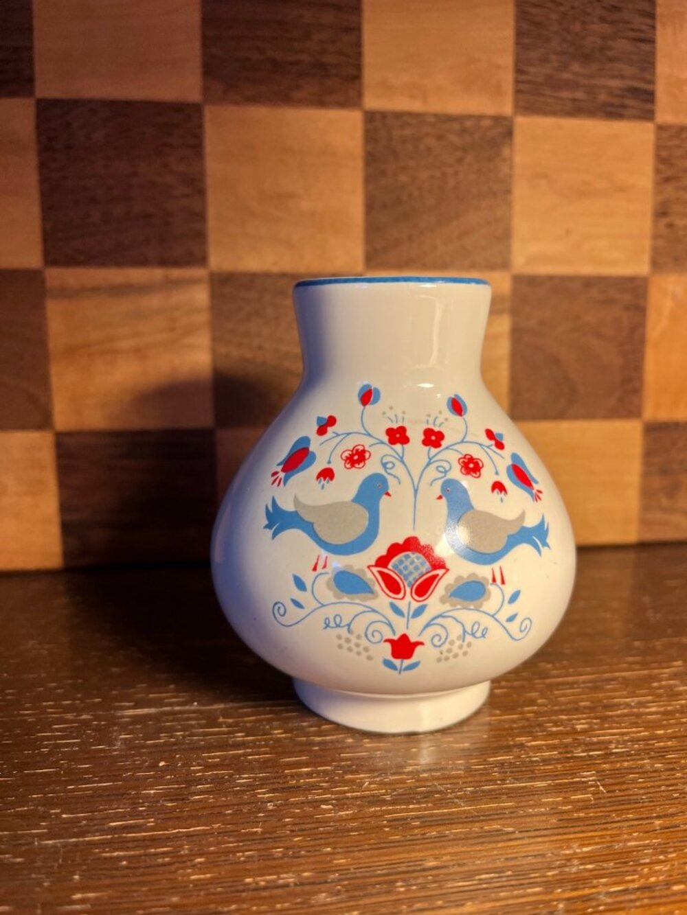 Folkart Bud Vase with Birds A1073